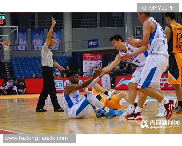 时代广州与青岛双星的激烈对决主裁判全解析